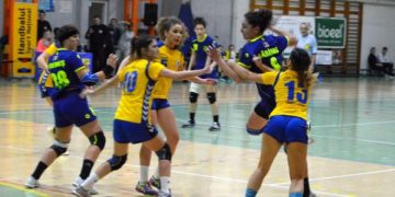 HANDBAL – Sâmbătă, la Ploiești, se dau bătăliile pentru promovare