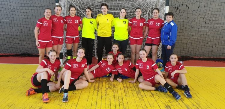 HANDBAL – Juniori III – CSȘ 2 Baia Mare s-a calificat în semifinalele turneului final Valoare; AH Minaur mai are un meci