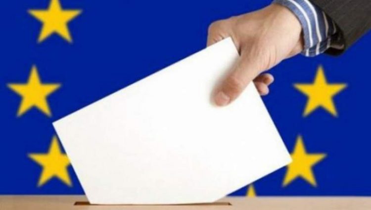 Pe 26 mai, secţiile vor fi dotate cu câte trei urne de vot
