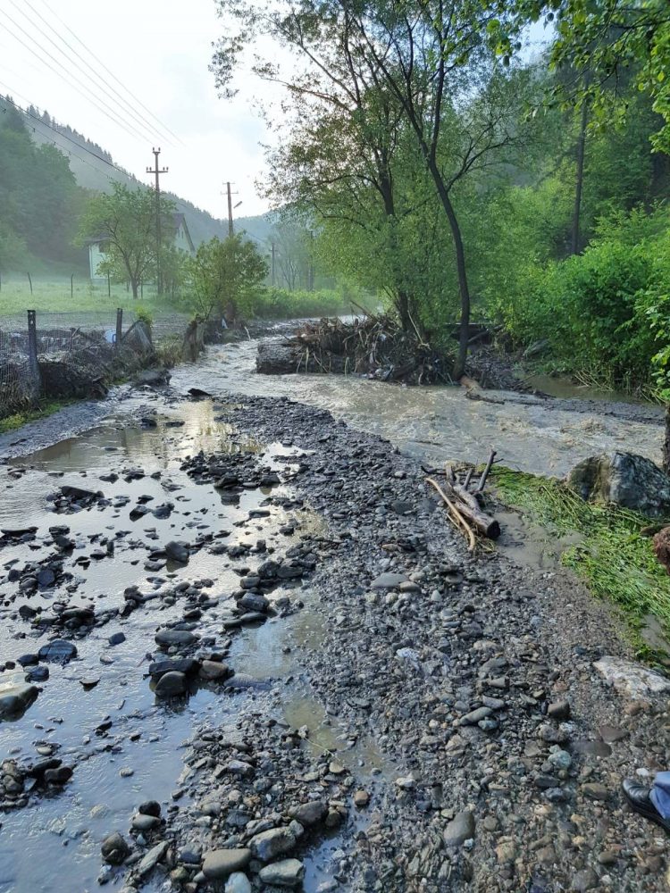 11,4 milioane lei pagube produse de inundații în Vișeu de Sus