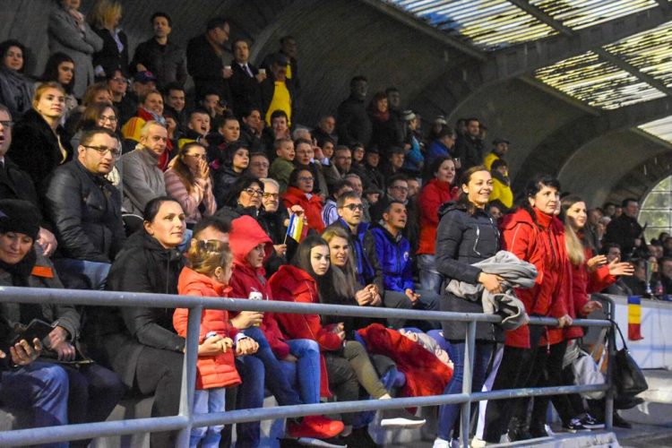 Meci de fotbal între delegația Maramureșului și reprezentanții misiunilor diplomatice în Marele Ducat de Luxemburg și ai Comisiei Europene – galerie foto