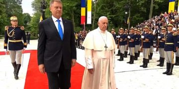 Lista cadourilor pe care Papa Francisc le-a primit de la Klaus Iohannis