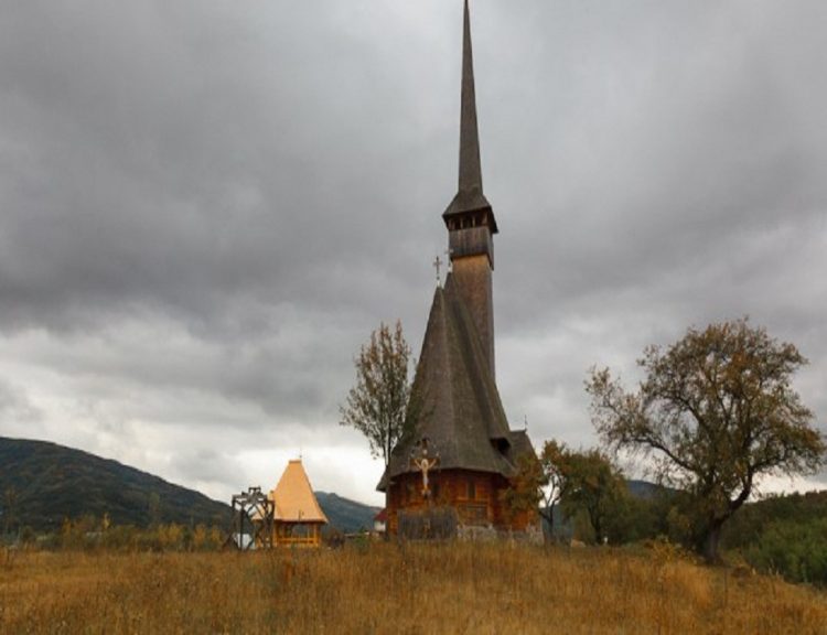 Credința în suflet! Duminica la Mănăstirea „Sfinții Trei Ierarhi” din Ieud