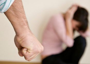 Ordine de protecţie emise ieri de poliţiştii maramureşeni, pe numele a trei bărbaţi agresivi. Doi au fost internaţi