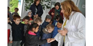 Preșcolari și studenți în vizită la Stația de tratare a apei din Baia Mare