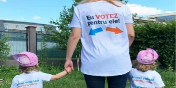 Politicienii români exploatează copiii din cele mai vechi timpuri și nimănui nu-i pasă. Ce zice „câinele de pază al democrației”?