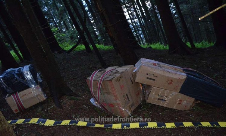 Contrabandă cu țigări. Peste 29.000 de pachete. Polițiștii de frontieră preiau controlul