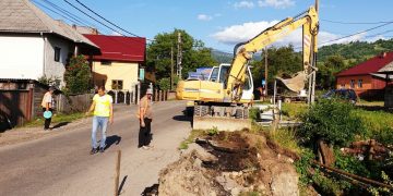 Podeț afectat de precipitațiile torențiale din Săcel