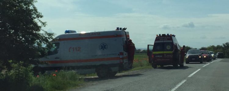 Accident în Colțirea. Un echipaj SAJ și unul SMURD în intervenție