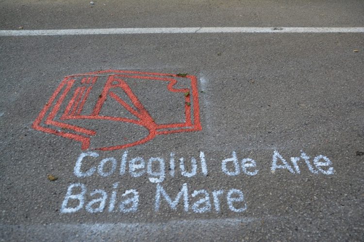 Curtea Colegiului de Arte s-a umplut de culoare – FOTO