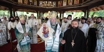 Stareţ nou la Mănăstirea Scărişoara Nouă