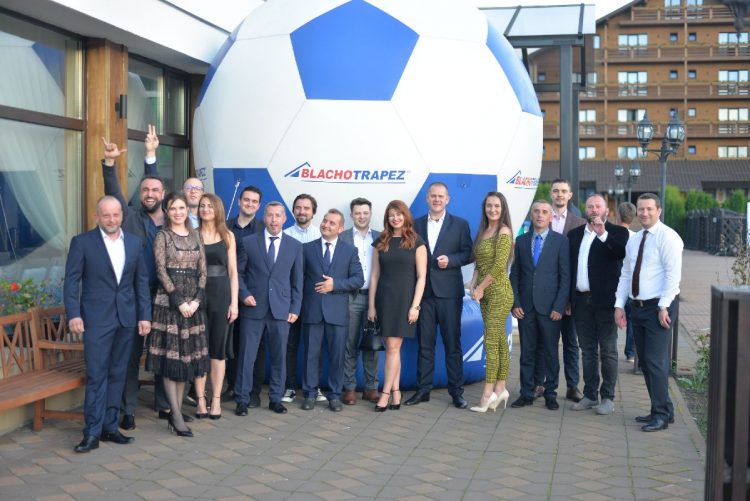 Distribuitorii Blachotrapez, premiați într-o gală cu AMI invitat special – FOTO