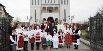 Duminica la Parohia Tăuții de Sus