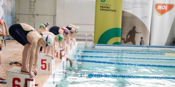 Finanțare pentru tineri sportivi și artiști cu vârste între 8 și 18 ani. Află dacă eşti eligibil