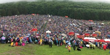 LIVE: PAPA FRANCISC ÎN ROMÂNIA. A doua zi a vizitei: Suveranul Pontif va oficia Sfânta Liturghie la Şumuleu-Ciuc. Aici ai toate detaliile