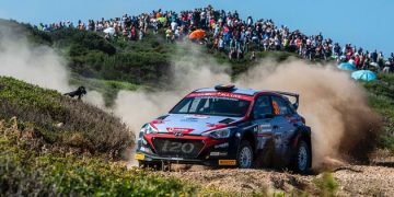 AUTO – Echipaj românesc pe podium în Raliul Sardiniei, etapă din WRC 2