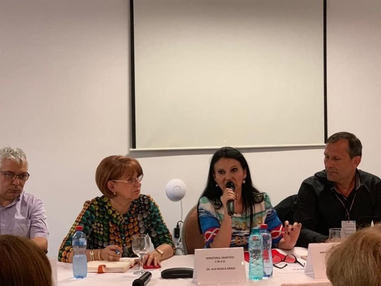 Noi posturi în sistemul sanitar. Sute de posturi sunt disponibile