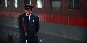 Angajaţii CFR ar putea să se pensioneze mai devreme