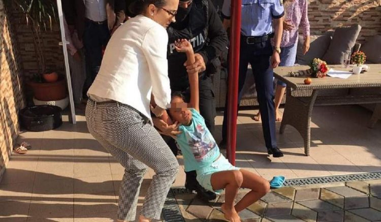 Țiganu` cu sacu`, ambulanța neagră și procuroarea abuzivă