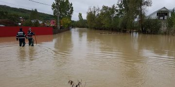Inundații la Dragomirești