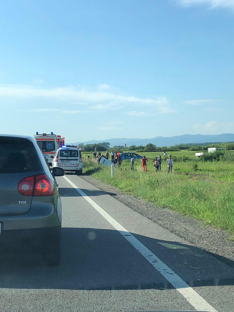 Accident la intrarea în Satulung – FOTO și VIDEO