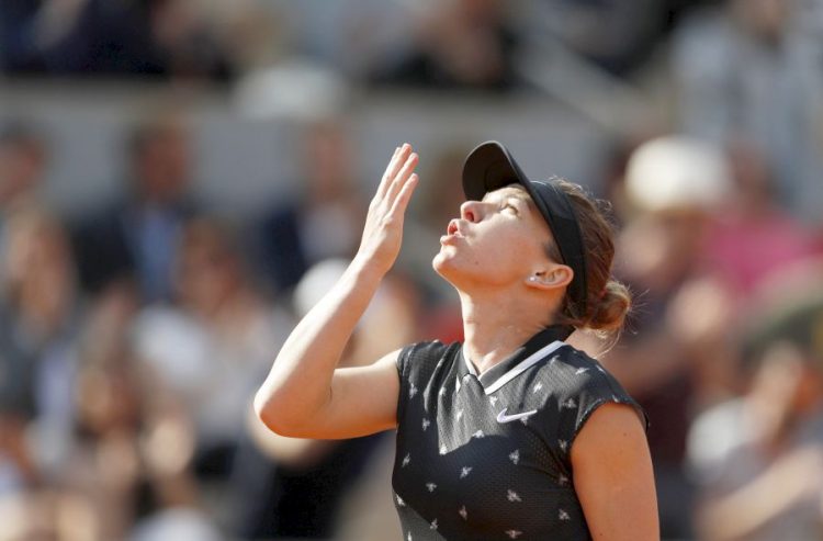 TENIS – Roland Garros – Simona Halep se califică în sferturi după  instrucția (6-1, 6-0) cu Iga Swiatek