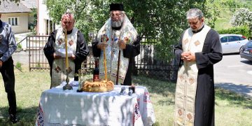 Slujba Parastasului pentru scriitorii și artiștii români în Ocoliș