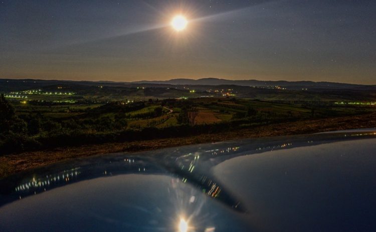 Cum s-a văzut din Baia Mare eclipsa parțială de Lună – FOTO