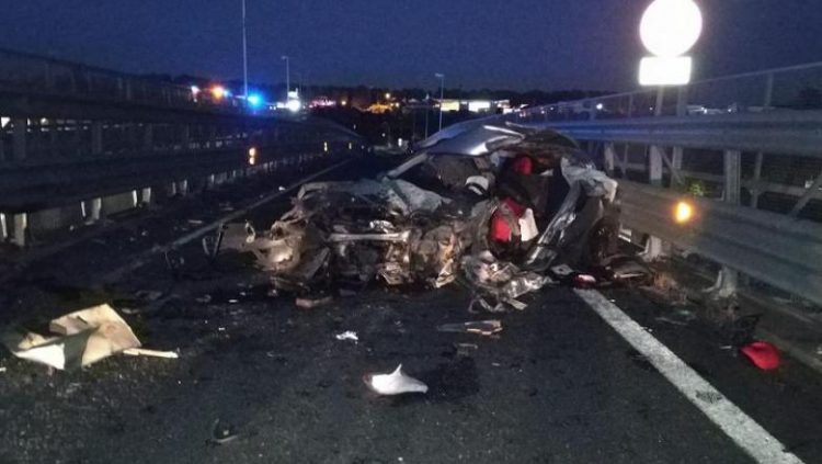 Un român a murit și șapte au fost răniți, într-un accident rutier din Italia