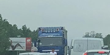 Impact între patru maşini la Recea. Mai multe victime – foto