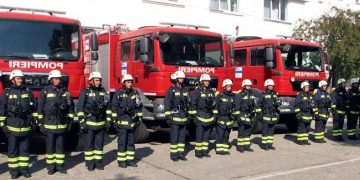 Anunț important!  Din 2020 și fetele pot da admitere la școala de pompieri!