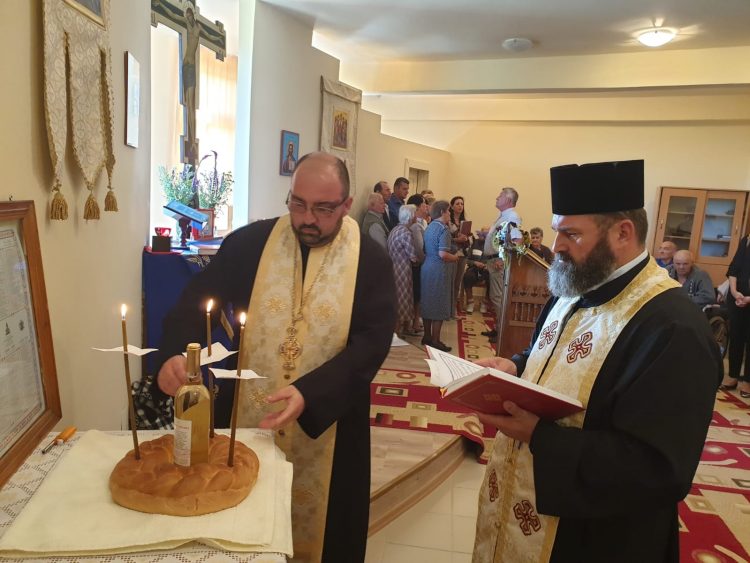 Slujbă de pomenire pentru un tânăr, la Centrul Social „Bunul Samaritean” din Coroieni