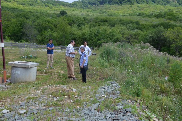 Alunecare de teren în zona Centrului Social pentru Persoane Vârstnice din Coroieni