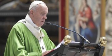 Papa Francisc: În spiritul fericirilor, suntem chemaţi să-i consolăm pe cei care suferă