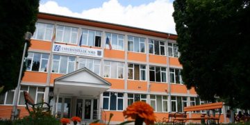 Începe admiterea la Facultatea de Litere