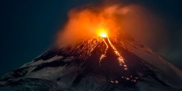 Vulcanul Etna a erupt din nou