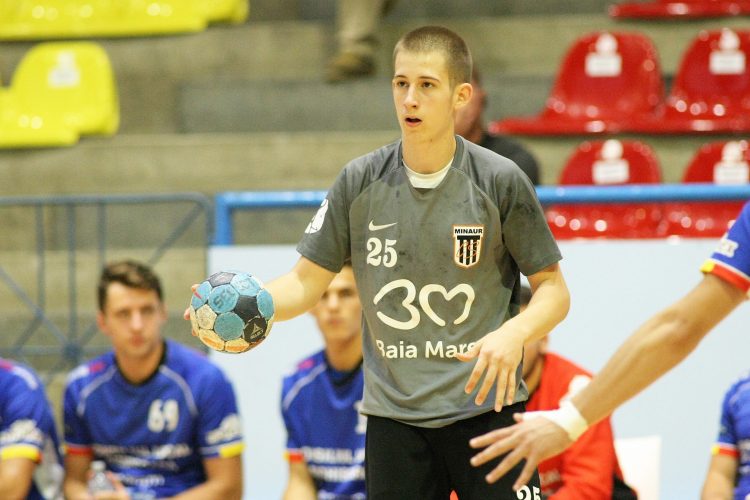 HANDBAL – Erik Pop și Ovidiu Ardelean cu lotul național de cadeți în Suedia