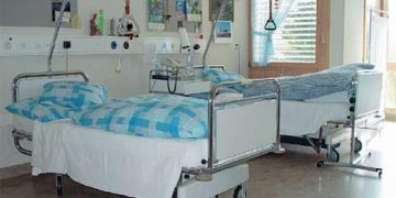 VIDEO: O asistentă strigă la o pacientă care avea dureri groaznice: „Vrei să te omor eu!?”