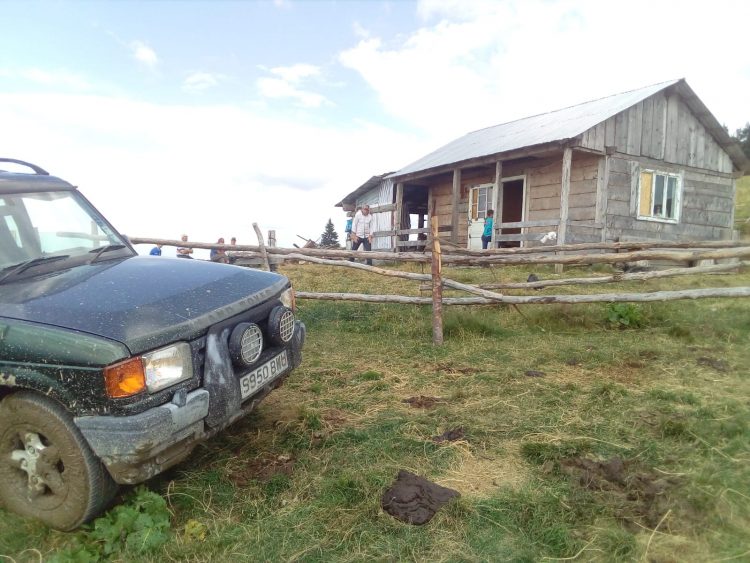 Maramureşean cu 80% arsuri pe corp, transportat cu elicopterul la Spitalul de Arşi