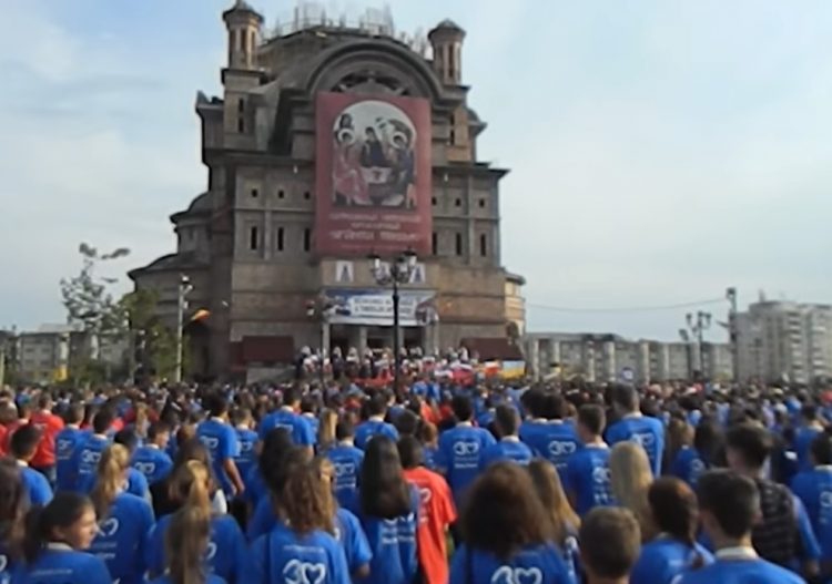 A fost lansat imnul ediţiei din acest an a întâlnirii Internaționale a Tinerilor Ortodocși. Prima ediţie a avut loc în Baia Mare – video