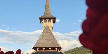 Sărbătoare la Mănăstirea Borșa Pietroasa: Slujba de sfințire a paraclisului și hramul acestuia