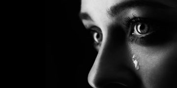 Scrisoarea emoționantă a unui român din străinătate: „După ce ţi-ai îngropat părinţii, nu mai ai de ce să vii în România”