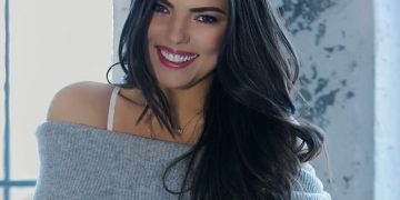 Paula Seling a fost victima unui atac cibernetic. Postări indecente apar în numele acesteia