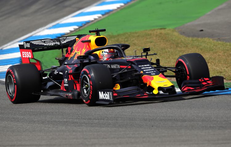 FORMULA 1 – Verstappen a câștigat pe ploaie cursa de la Hockenheim în fața lui Vettel