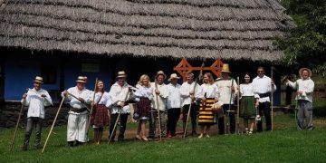 Harnicie, tradiție și bucurie la Muzeul Județean de Etnografie și Artă Populară Maramureș
