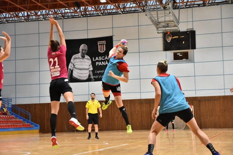 HANDBAL – Meci amical – CS Minaur pierde și al doilea joc cu Kisvarda