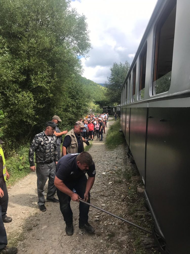 Mocănița și-a reluat traseul. Ce se întâmplă acum pe Valea Vaserului – FOTO