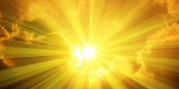 Meteorologii anunță un val de căldură și disconfort termic în întreaga țară până duminică