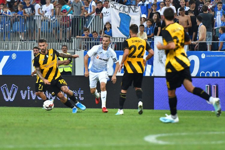 FOTBAL – Liga Europa – Craiova remizează la Atena, dar este eliminată din competiție