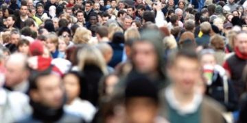 Cât de mult a scăzut populaţia României în ultimul an. Suntem tot mai puţini şi mai bătrâni